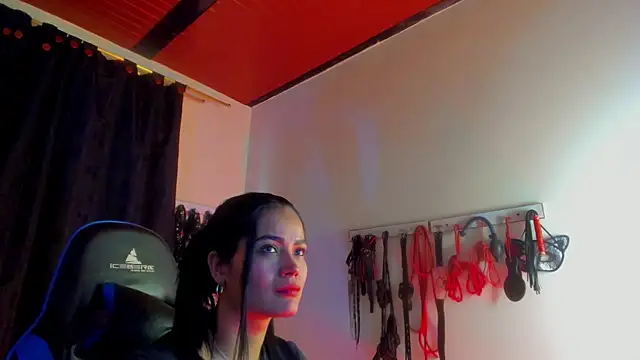 scarlet-kennedy98 online show from October 18, 2025, 7:16 pm