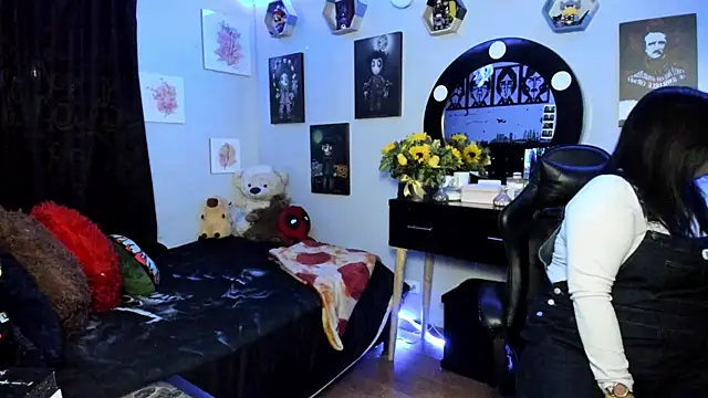 Luise Meyrink online show from December 18, 2025, 2:38 am