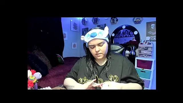 Luise Meyrink online show from May 28, 2026, 3:47 am