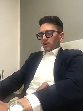 masterboss  online show from April 9, 2026, 12:00 pm