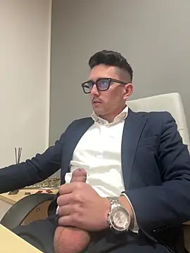 masterboss  online show from February 27, 2026, 1:11 pm