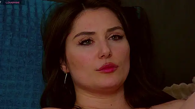Snapshot of KassieWeins chatting on February 12, 2025, 2:14 am KassieWeins online show from February 12, 2025, 2:14 am