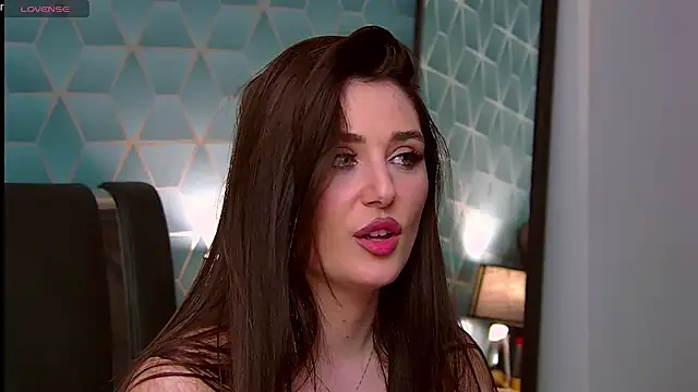 Snapshot of KassieWeins chatting on February 27, 2025, 11:15 pm KassieWeins online show from February 27, 2025, 11:15 pm