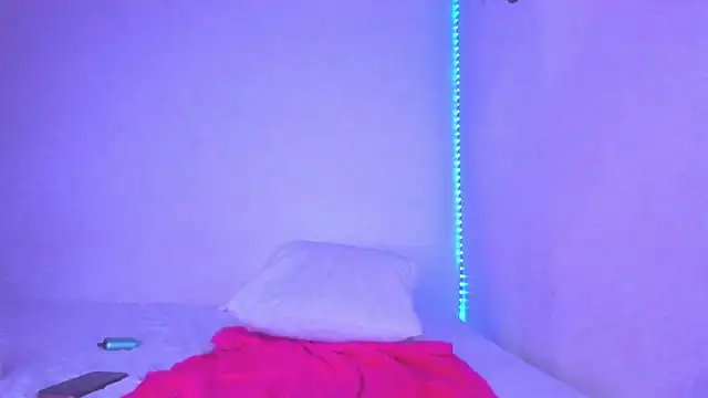 kimbaileys online show from January 23, 2025, 11:15 pm