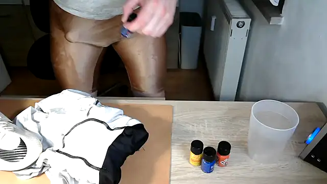 lycrasneakerxh online show from April 17, 2026, 9:17 pm