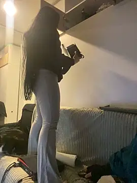 aangie  uwu online show from March 20, 2026, 2:12 am