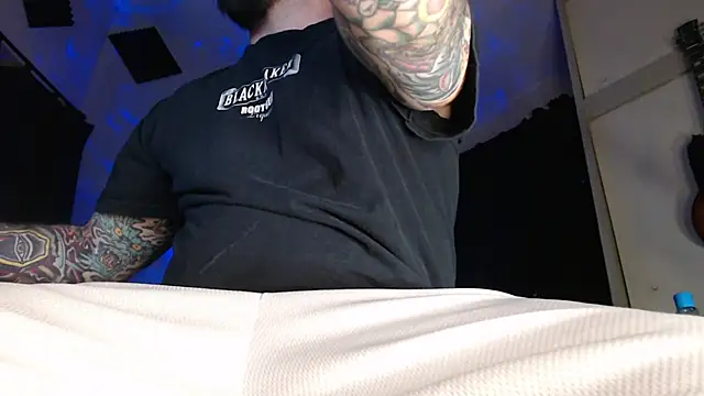 zedizded77 online show from December 31, 2024, 4:06 am