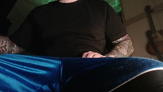 zedizded77 online show from October 30, 2025, 12:20 am