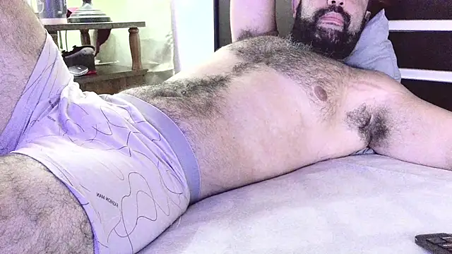 machoathome online show from March 15, 2025, 10:44 pm