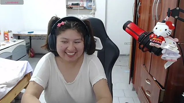 Snapshot of TaissaVirtual chatting on March 3, 2026, 3:35 am TaissaVirtual online show from March 3, 2026, 3:35 am