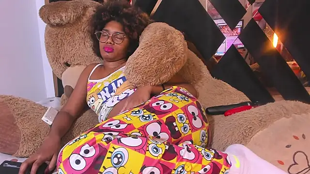 Snapshot of Ebony_beautifull chatting on March 22, 2025, 7:57 am Ebony beautifull online show from March 22, 2025, 7:57 am