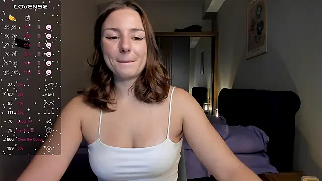 Snapshot of ThreeshaWhite chatting on November 22, 2025, 11:53 am ThreeshaWhite online show from November 22, 2025, 11:53 am