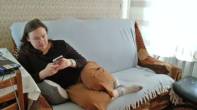 Snapshot of franceska_blue chatting on February 17, 2026, 10:23 am franceska blue online show from February 17, 2026, 10:23 am