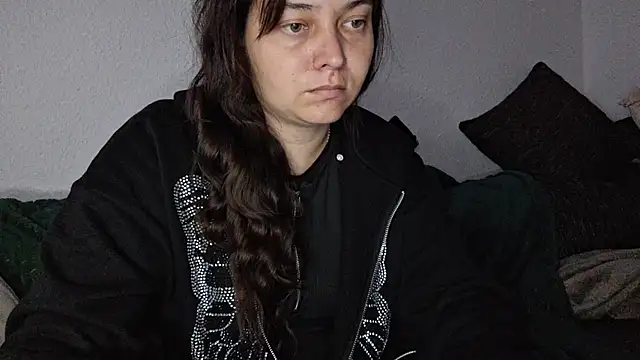 Snapshot of Cyndee_Winter chatting on September 17, 2025, 4:20 pm Cyndee Winter online show from September 17, 2025, 4:20 pm