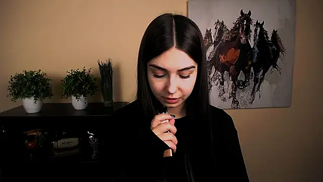 Lili magic online show from November 6, 2025, 12:42 pm