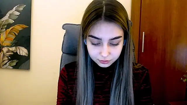 Snapshot of Lili_magic chatting on January 26, 2025, 12:22 pm Lili magic online show from January 26, 2025, 12:22 pm