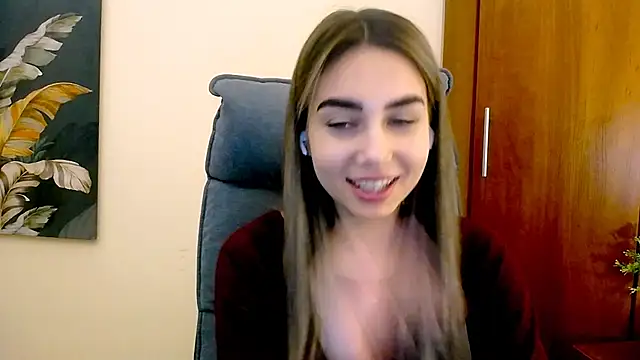 Snapshot of Lili_magic chatting on January 25, 2025, 4:13 pm Lili magic online show from January 25, 2025, 4:13 pm