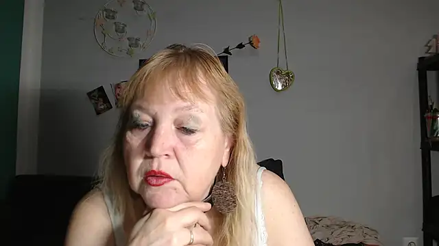 Blasflittchen online show from January 10, 2026, 6:58 pm