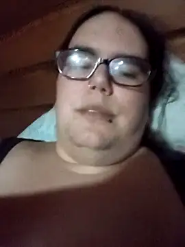 gatitabuena-90 online show from April 5, 2026, 5:36 am