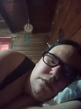 gatitabuena-90 online show from April 11, 2026, 6:00 pm