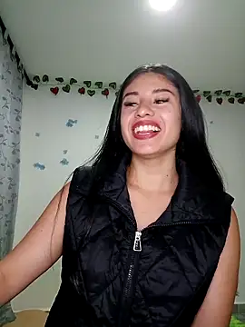 tara20  online show from February 27, 2025, 6:02 am