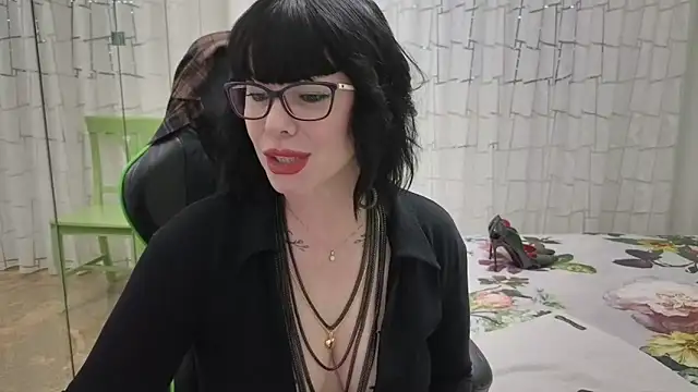   Nina online show from March 3, 2026, 1:07 pm