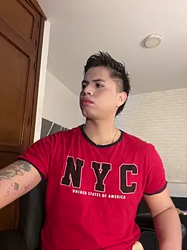 Niicky1  online show from December 5, 2025, 1:32 pm