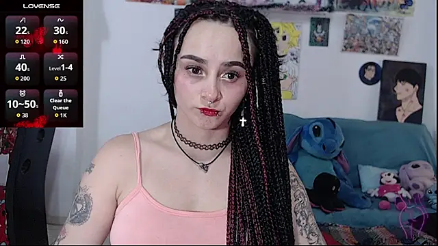 kitty22  online show from December 5, 2025, 3:32 pm