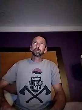 Treemandude online show from November 28, 2025, 10:04 am