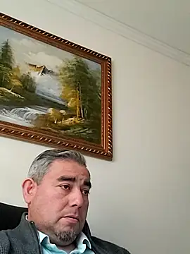 Snapshot of Manolete007x chatting on June 20, 2026, 7:52 pm Manolete007x online show from June 20, 2026, 7:52 pm