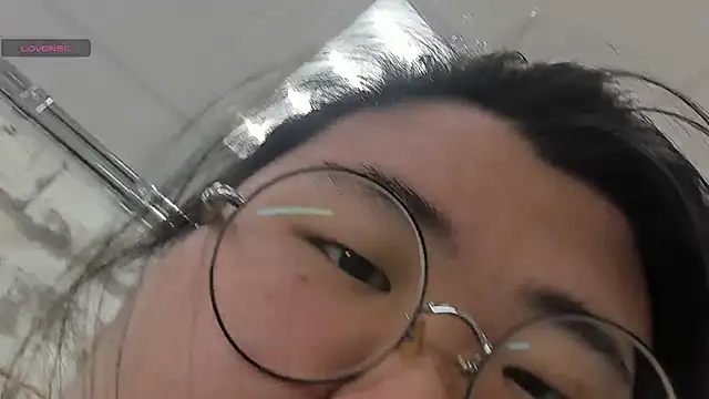 Snapshot of Nadine_asian chatting on November 7, 2025, 8:30 am Nadine asian online show from November 7, 2025, 8:30 am