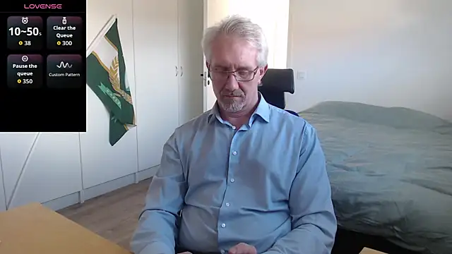 Snapshot of tom-swede chatting on March 27, 2026, 1:34 pm tom-swede online show from March 27, 2026, 1:34 pm