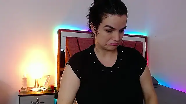 passionate love22 online show from February 28, 2026, 9:36 pm