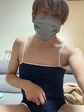 Snapshot of issy19 chatting on September 12, 2025, 10:37 am issy19 online show from September 12, 2025, 10:37 am