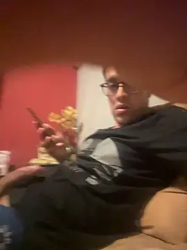 Magicerosxx69 online show from October 10, 2025, 8:26 am