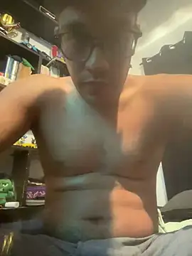 Magicerosxx69 online show from June 25, 2026, 4:34 pm