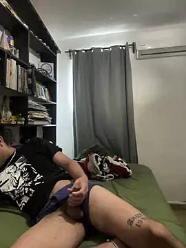 Magicerosxx69 online show from January 17, 2026, 4:54 pm