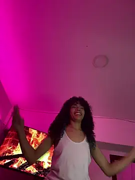 TheKing6ix9ine69 online show from November 23, 2025, 11:04 pm