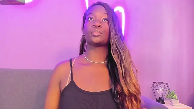 lanna bx online show from September 29, 2025, 7:08 pm