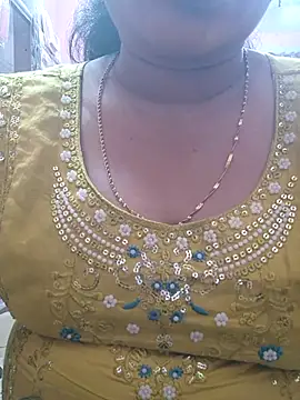 Ritasingh-0461 online show from September 17, 2025, 6:37 am