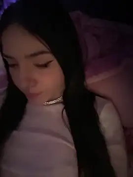 ShannonShanny online show from March 7, 2025, 9:48 pm