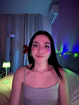 ShannonShanny online show from December 21, 2025, 2:41 pm