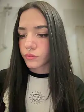 ShannonShanny online show from February 28, 2025, 9:01 pm