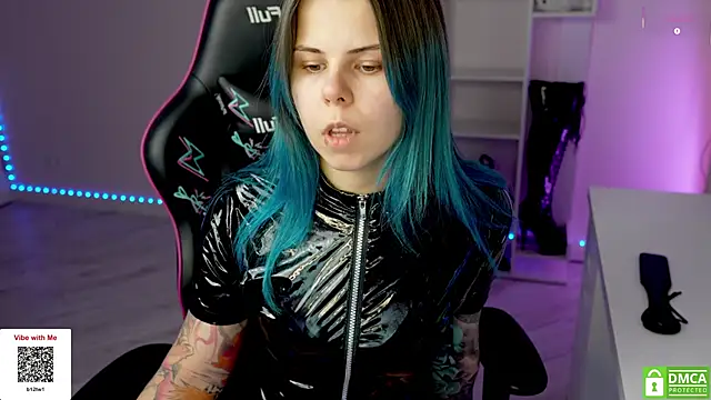 Latex Kitty online show from December 20, 2025, 12:30 pm