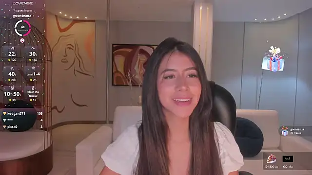 Snapshot of SussanElliot chatting on March 12, 2025, 10:17 pm SussanElliot online show from March 12, 2025, 10:17 pm