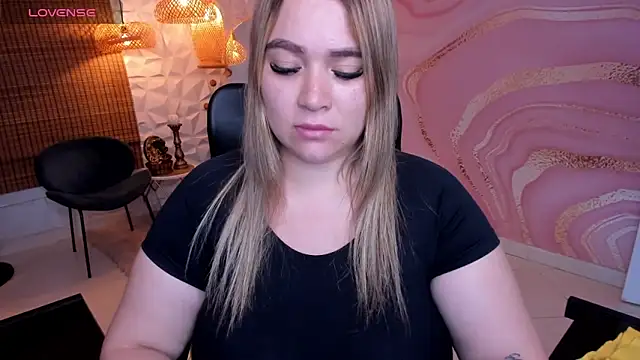 meliboobs  online show from October 10, 2025, 11:16 pm