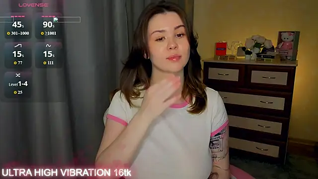 cutie mili online show from May 21, 2026, 12:02 pm