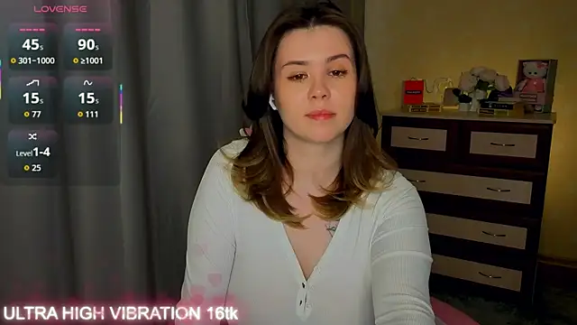 cutie mili online show from May 18, 2026, 9:36 am