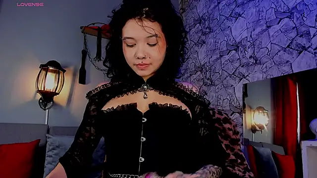 irregular fetish  online show from March 6, 2025, 8:48 pm