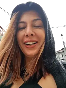 Snapshot of scarlett_moore chatting on February 1, 2026, 4:05 pm scarlett moore online show from February 1, 2026, 4:05 pm